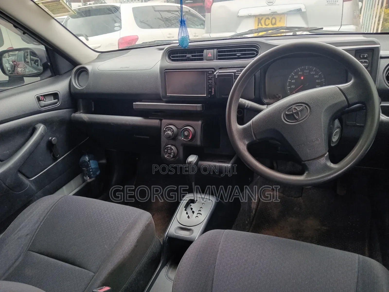 Toyota Succeed SV Premium 2016 Silver