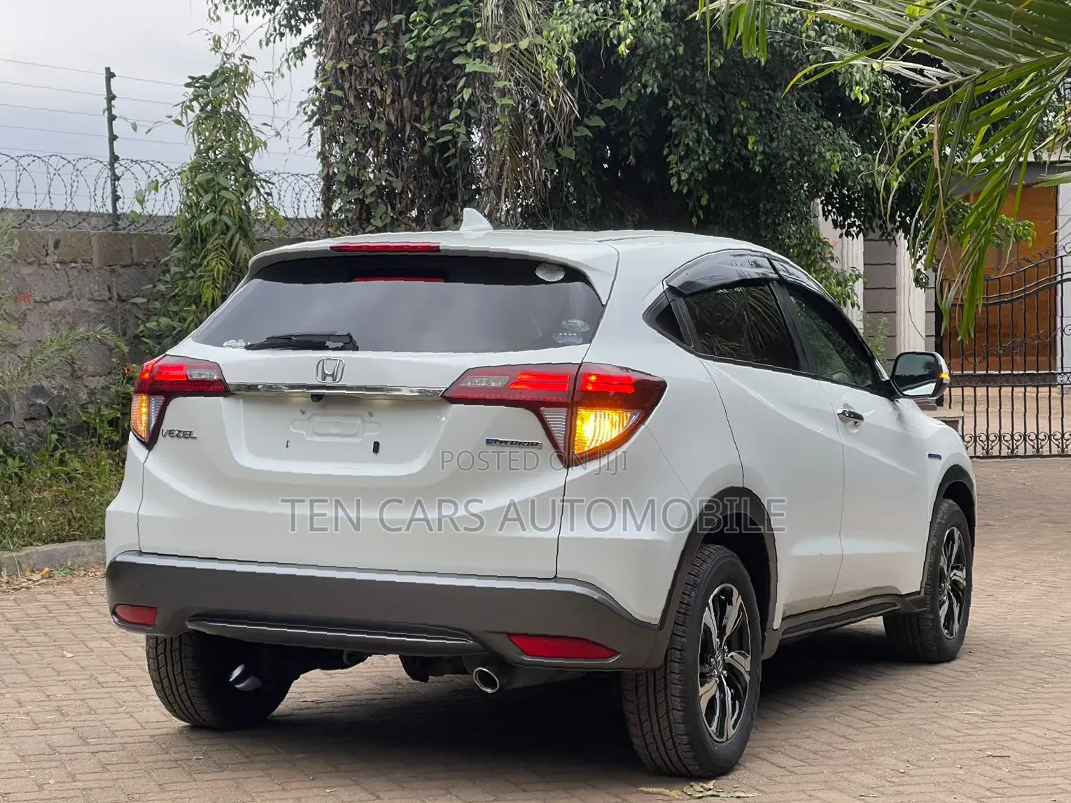 Honda Vezel 2019 White