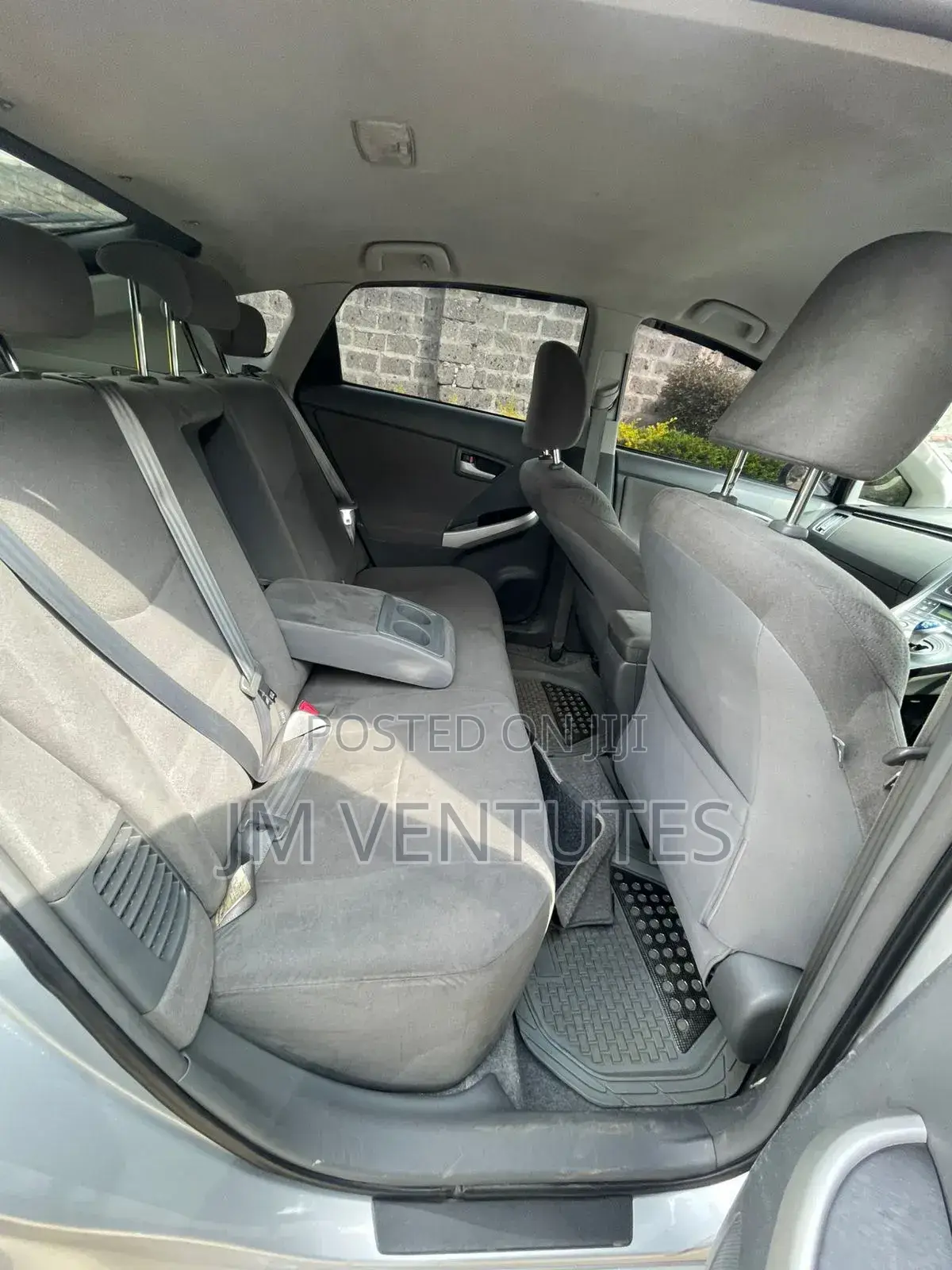 Toyota Prius 2012 Silver