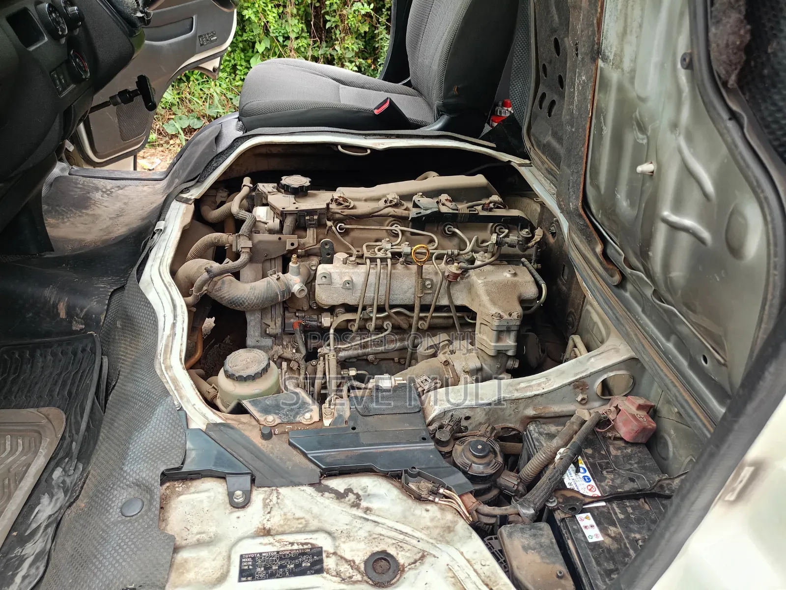 Toyota Hiace 9l