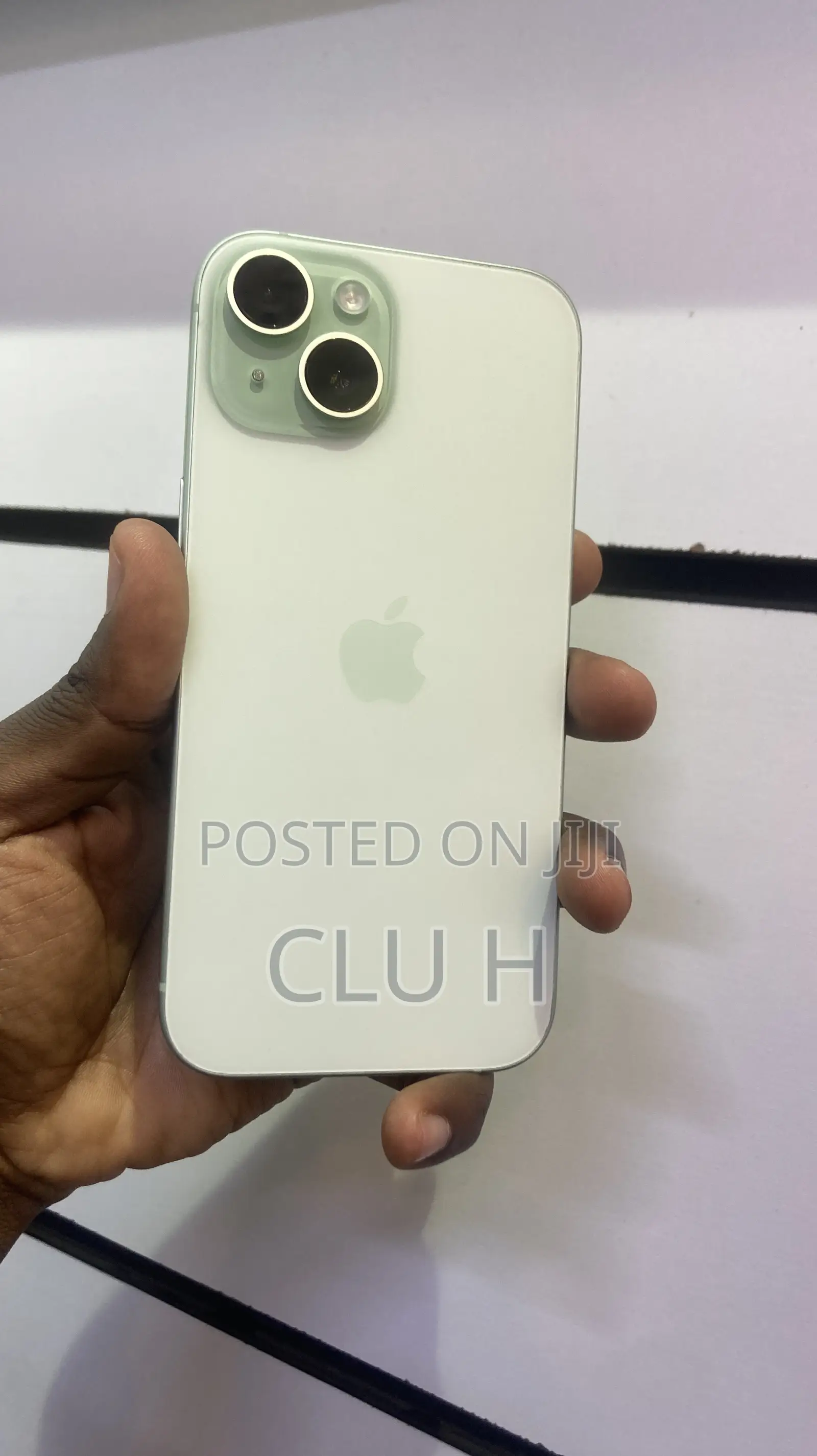 Apple iPhone 15 128 GB Green