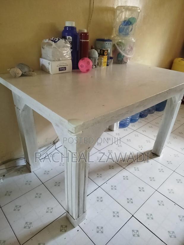 Dinning Table - thumbnail 4