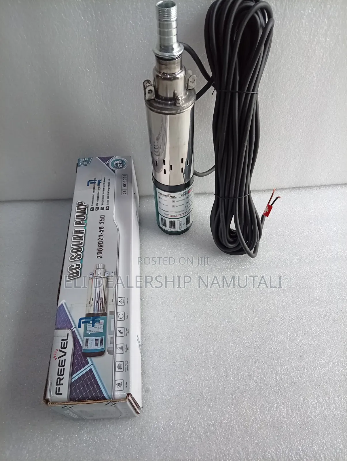 Freevel 3dqgd24-50-250 Solar Submersible Pump 50m Lift, 1 Inch Outlet