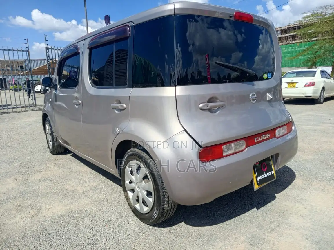 Nissan Cube 2014 Silver