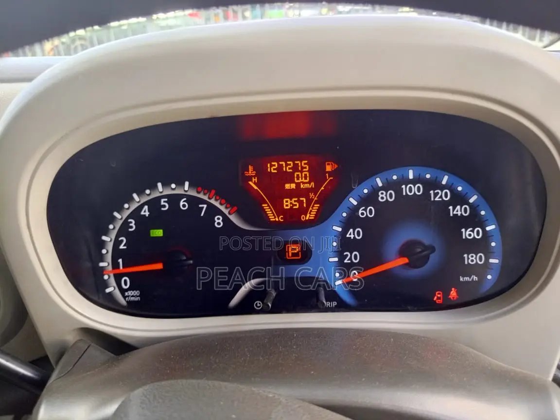 Nissan Cube 2014 Silver