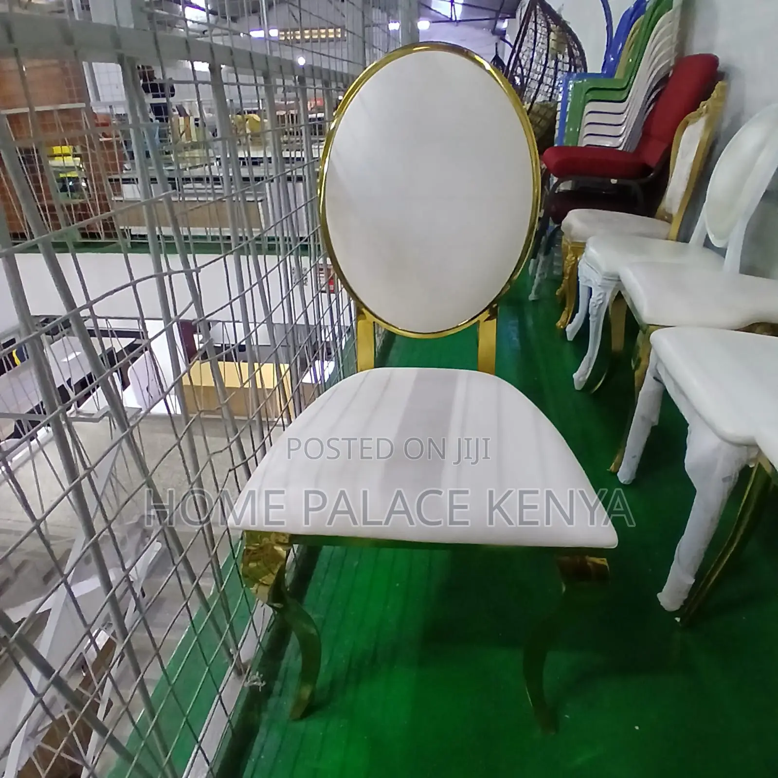 Banquet Chair: Oval Back Royal Chair With X Back Legs