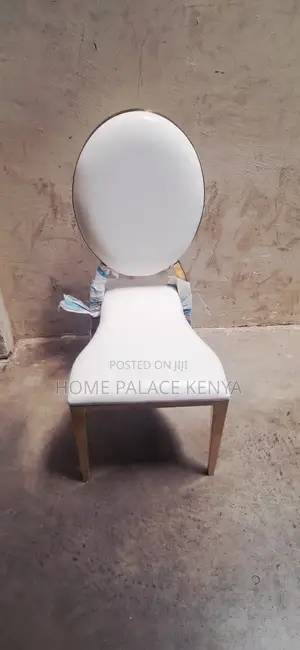 Banquet Chair: Oval Back Royal Chair With X Back Legs