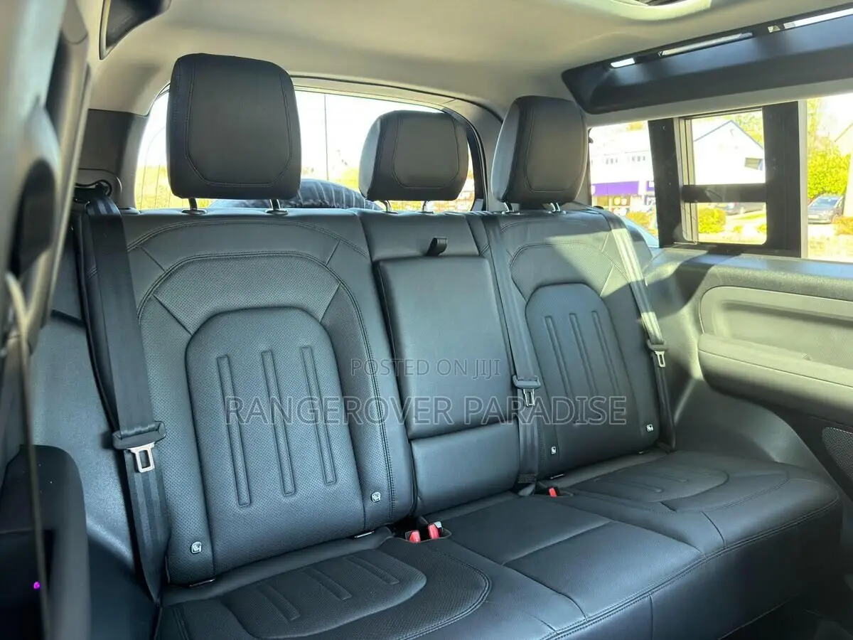 Land Rover Defender X-Dynamic HSE 2021 Black