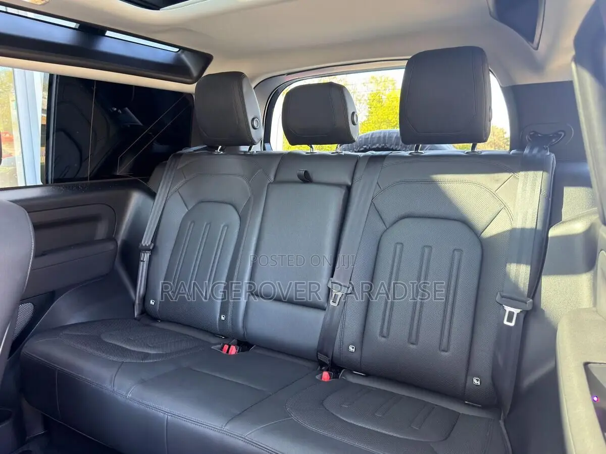 Land Rover Defender X-Dynamic HSE 2021 Black