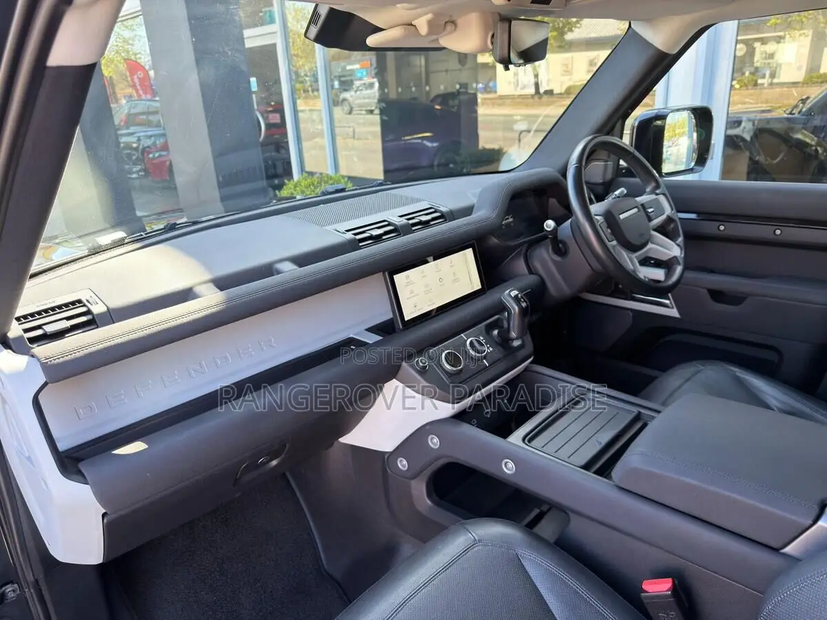 Land Rover Defender X-Dynamic HSE 2021 Black