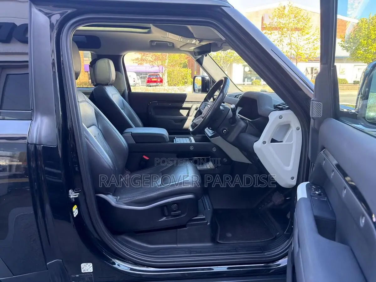 Land Rover Defender X-Dynamic HSE 2021 Black