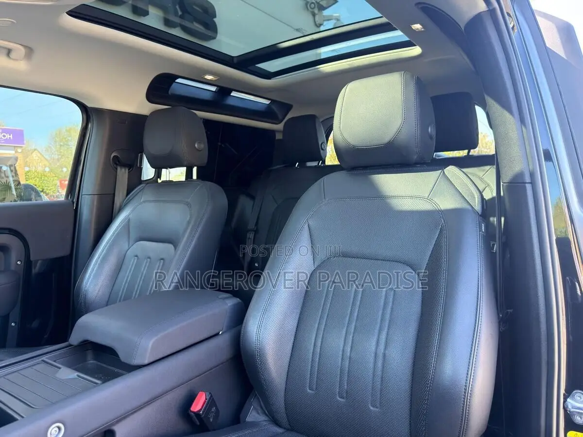 Land Rover Defender X-Dynamic HSE 2021 Black