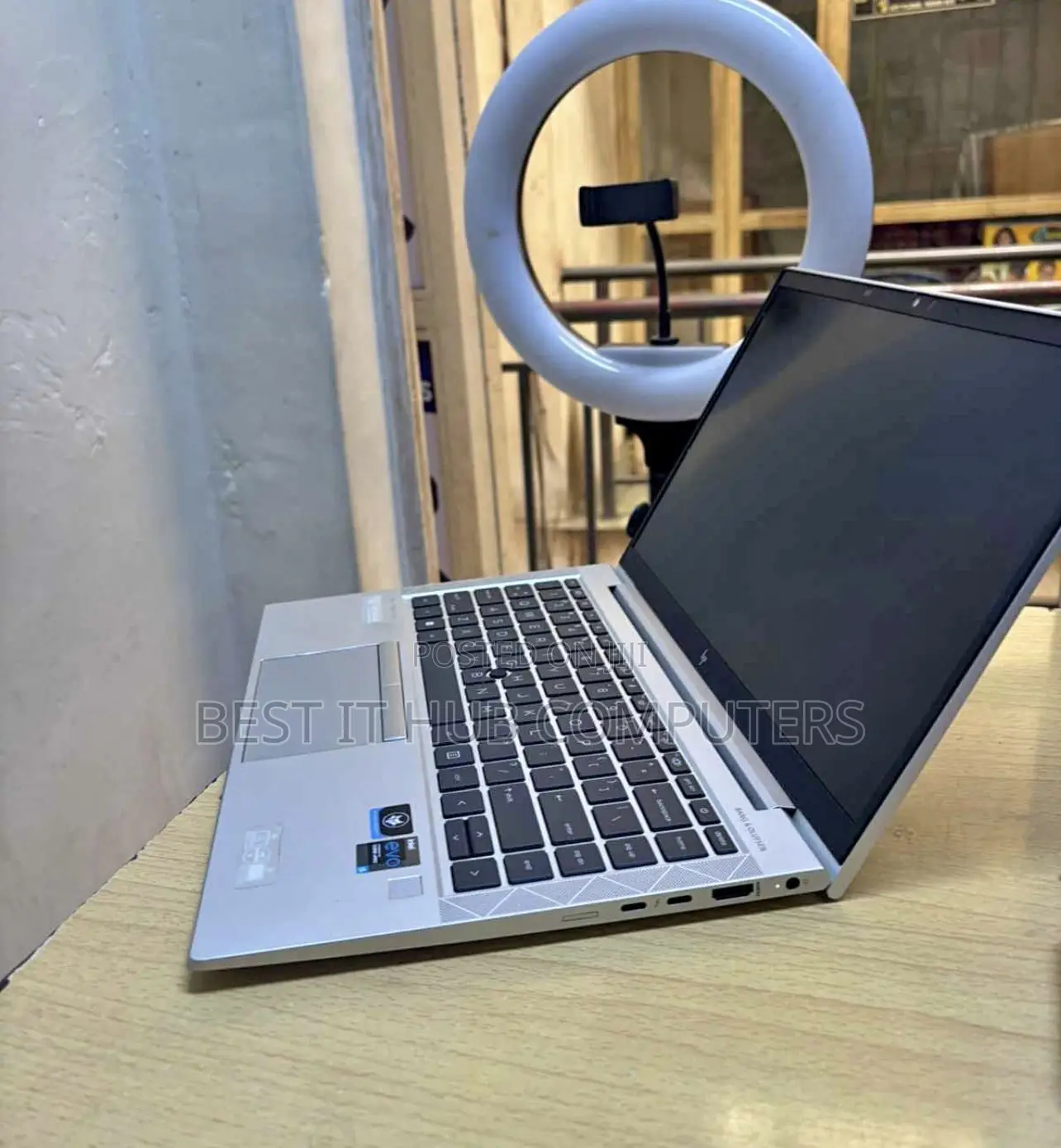 Laptop HP EliteBook 840 G8 8GB Intel Core i7 SSD 256GB
