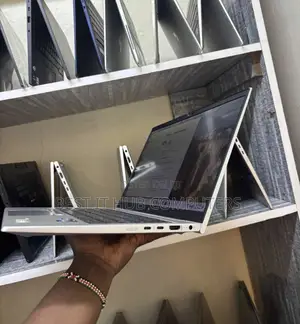 Laptop HP EliteBook 840 G8 8GB Intel Core i7 SSD 256GB