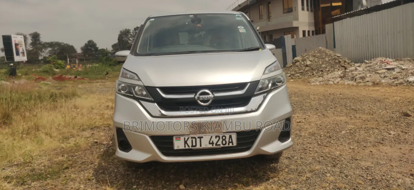 Nissan NV350 2017 Silver