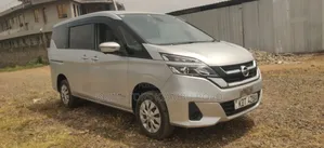 Nissan NV350 2017 Silver