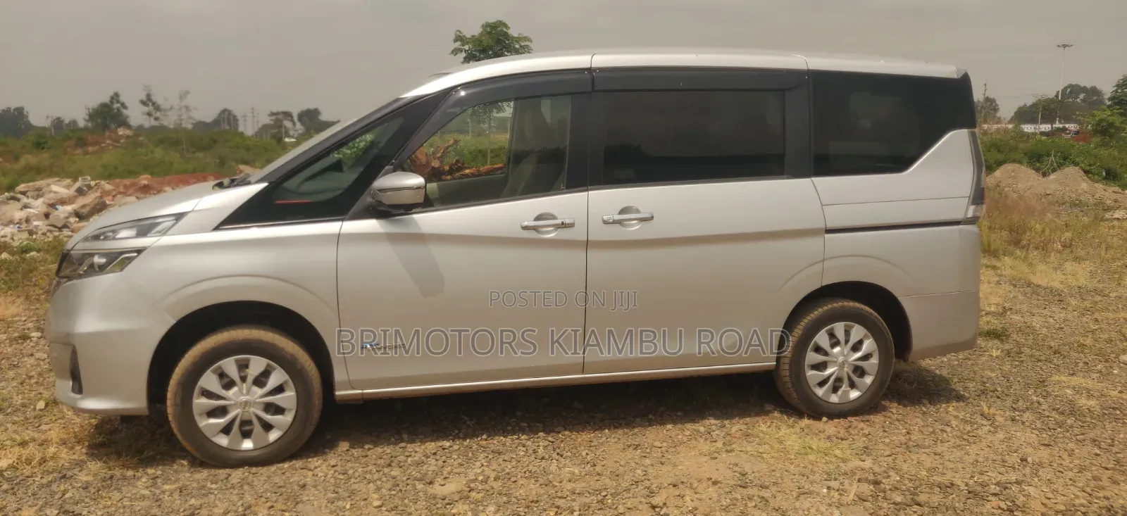 Nissan NV350 2017 Silver
