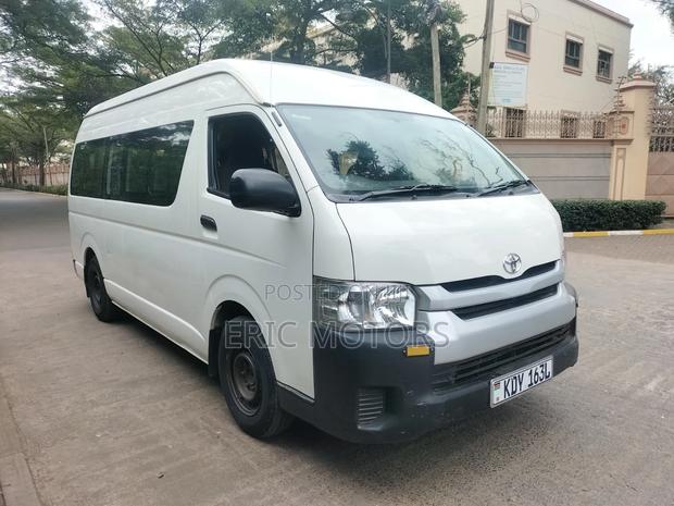 Toyota Grand HiAce 2016 White - thumbnail 5