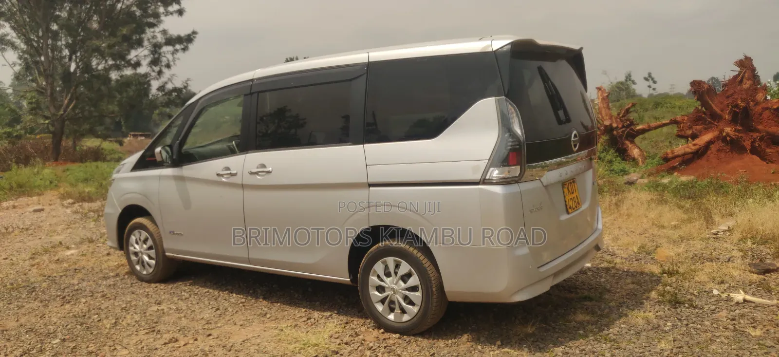 Nissan NV350 2017 Silver