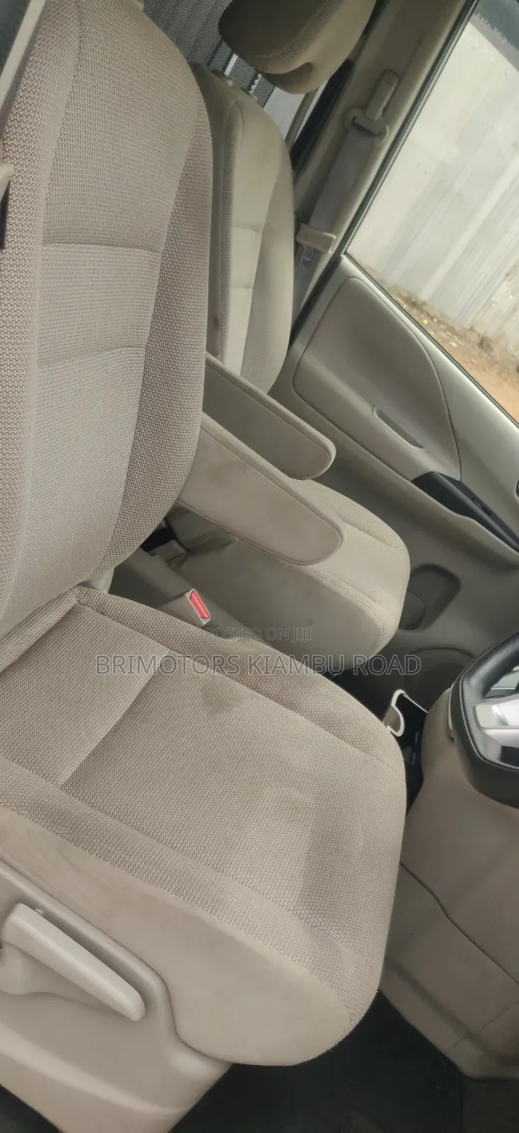 Nissan NV350 2017 Silver