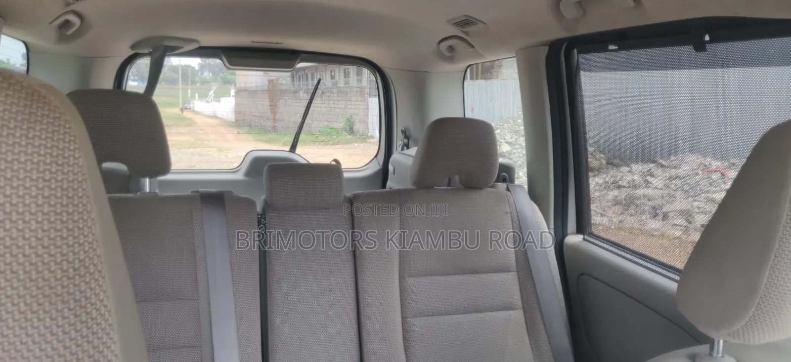 Nissan NV350 2017 Silver