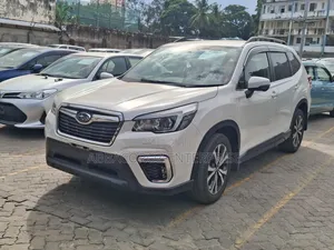 Subaru Forester 2017 White