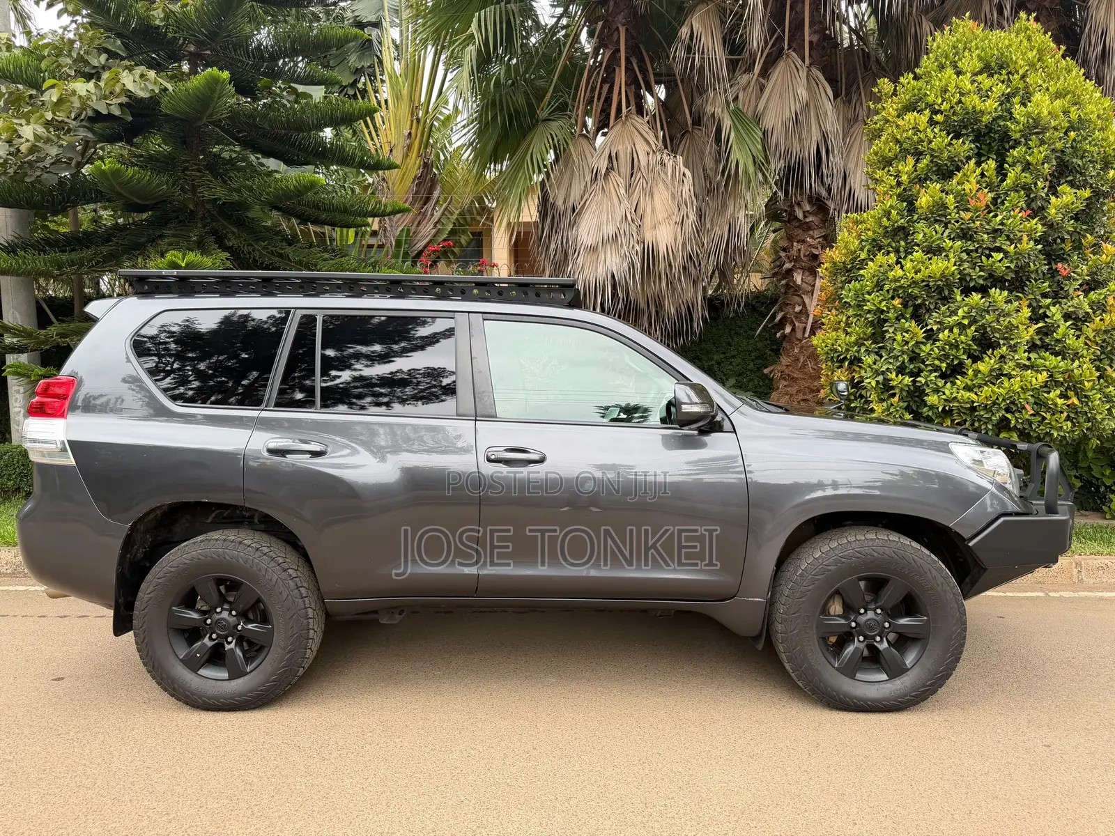 Toyota Land Cruiser Prado 4.0 i 2010 Gray