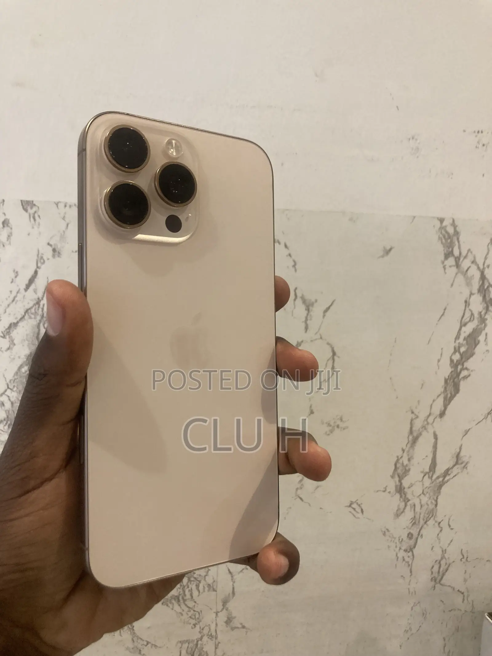 Apple iPhone 16 Pro Max 256 GB Gold