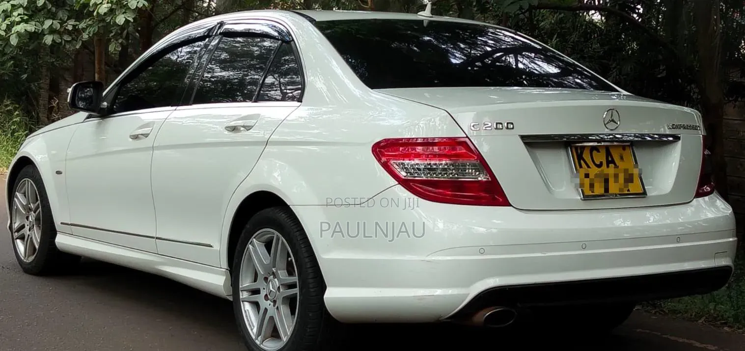 Mercedes-Benz C200 2012 White