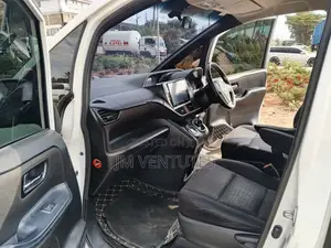 Toyota Voxy 2016 White