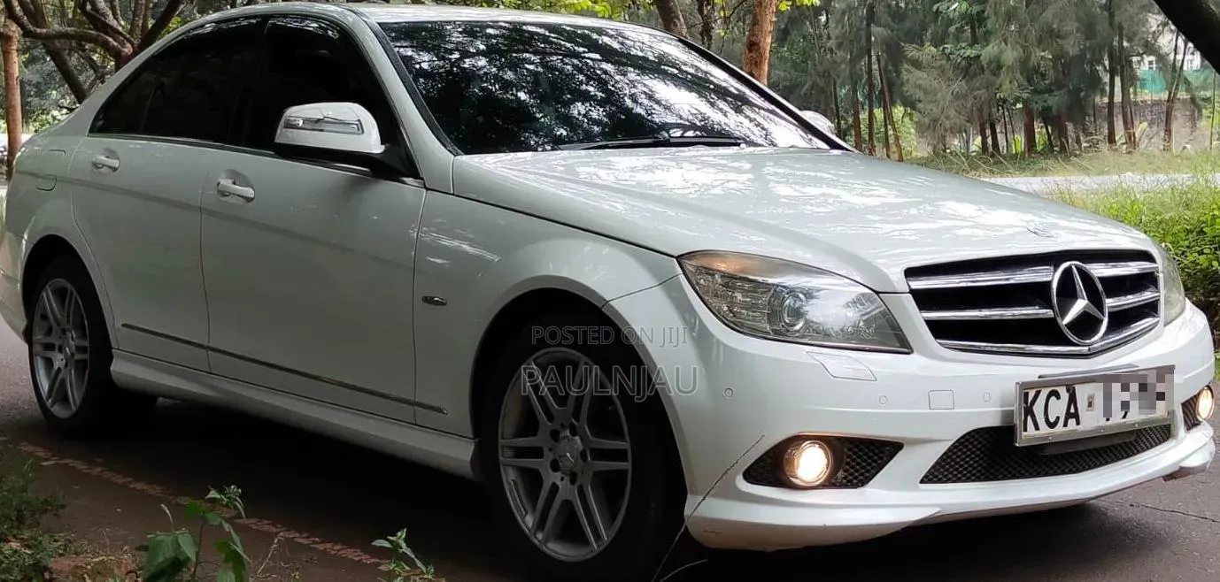 Mercedes-Benz C200 2012 White