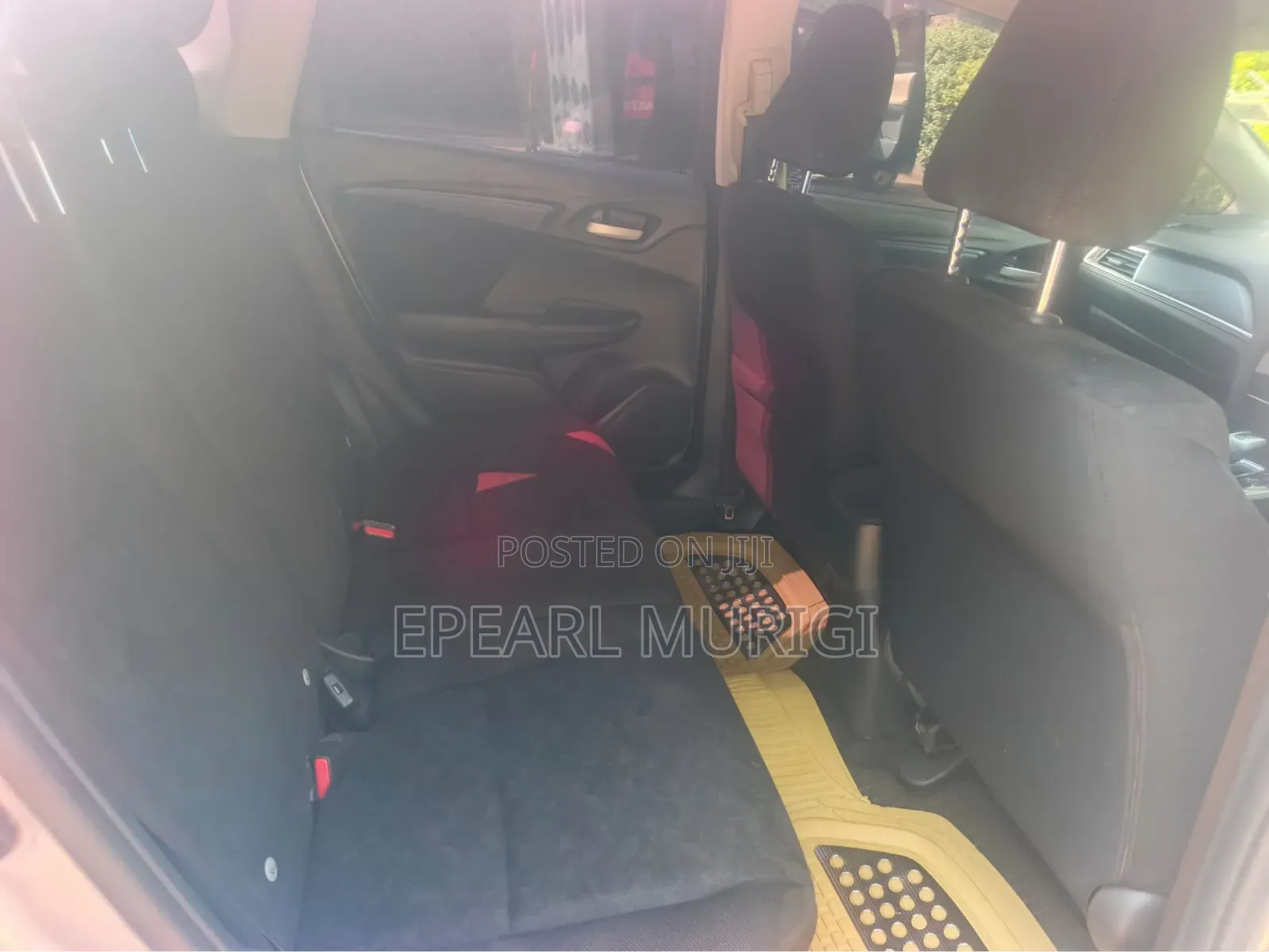Honda Fit Shuttle 2018 Silver