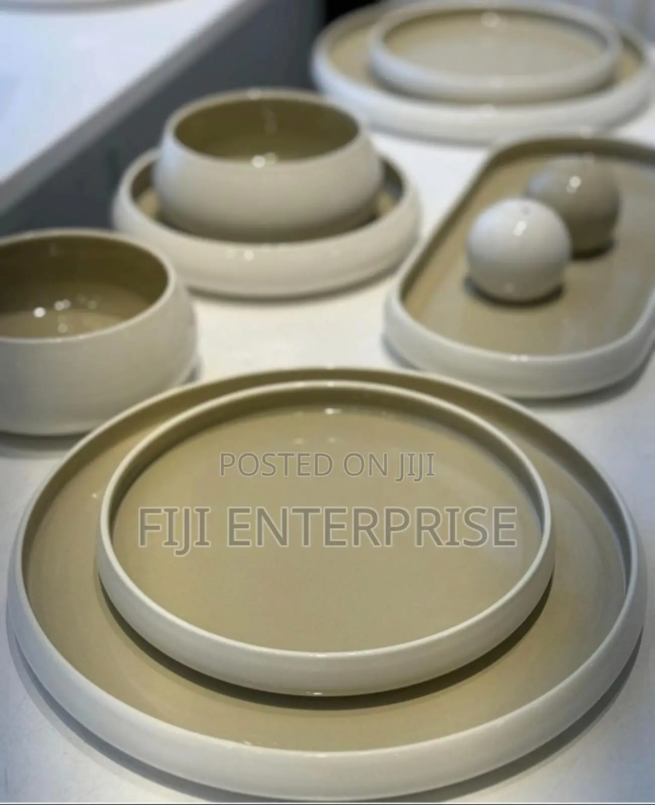 27-Piece European Double Glaze Porcelain Dinner Set