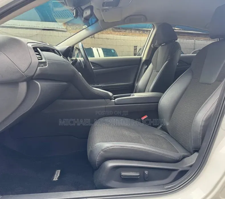 Honda Insight 2019 White