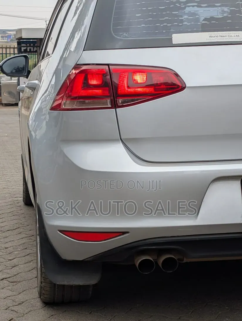 Volkswagen Golf 2014 Silver