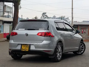 Volkswagen Golf 2014 Silver