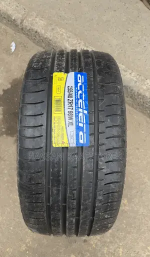 255/40r17 Accelera Tyre Made in Indonesia
