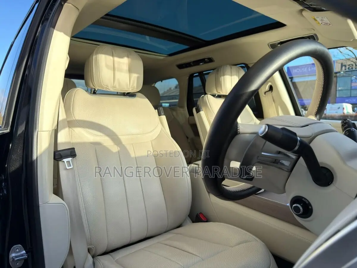 Land Rover Range Rover Autobiography SWB 2023 Black