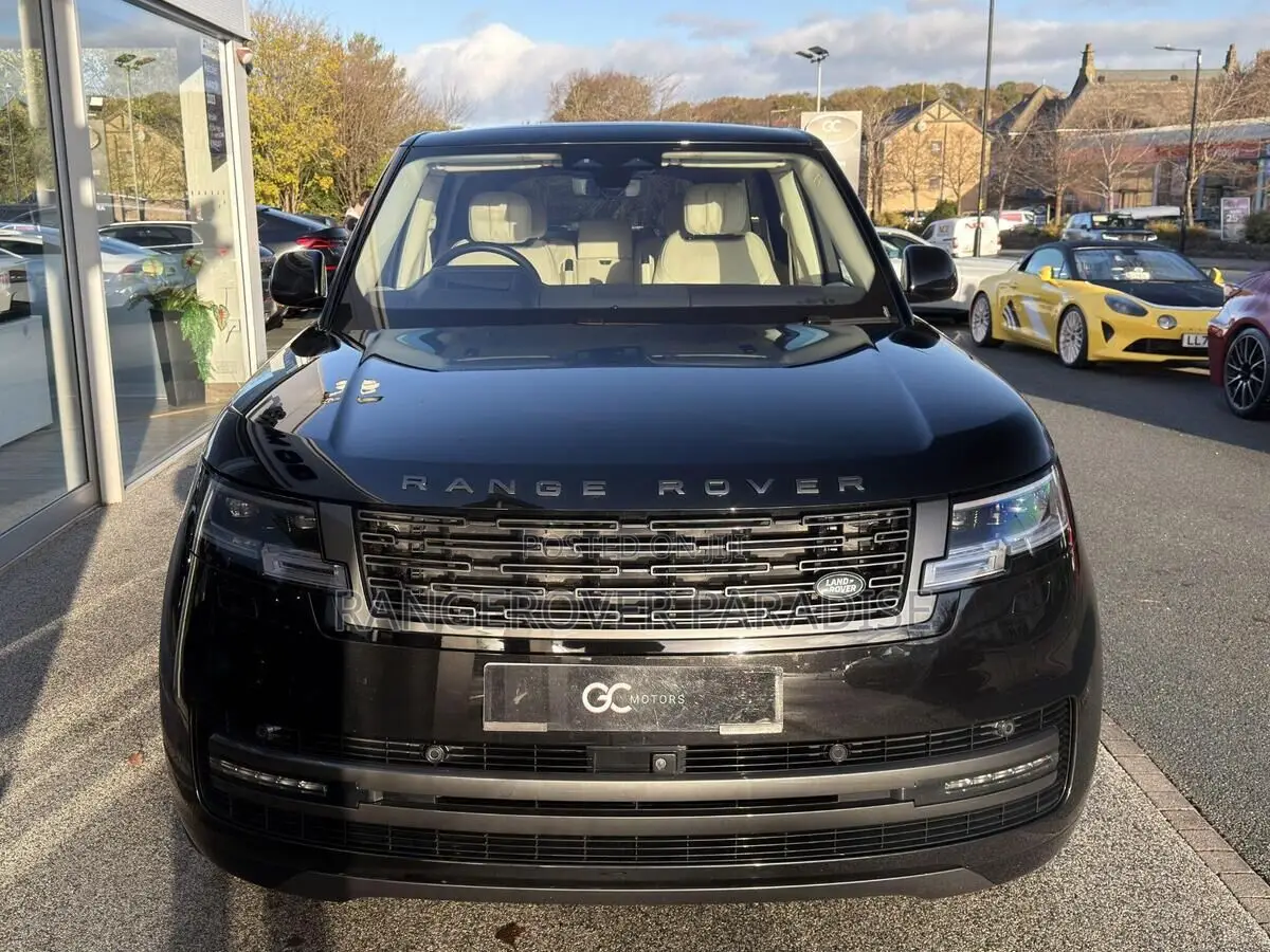 Land Rover Range Rover Autobiography SWB 2023 Black
