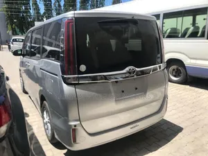Toyota Noah 2020 Gray