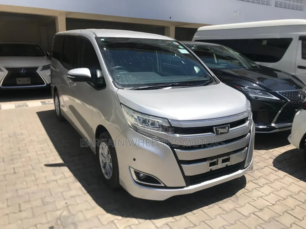 Toyota Noah 2020 Gray