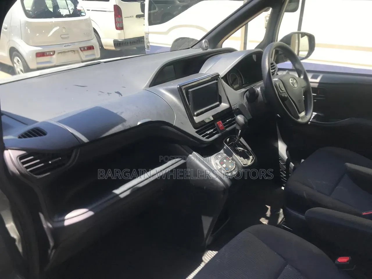 Toyota Noah 2020 Gray