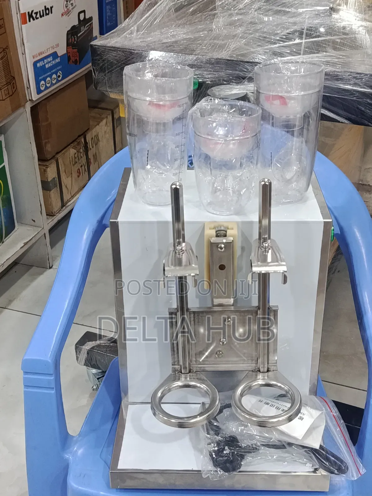 Cocktail Shaker Machine