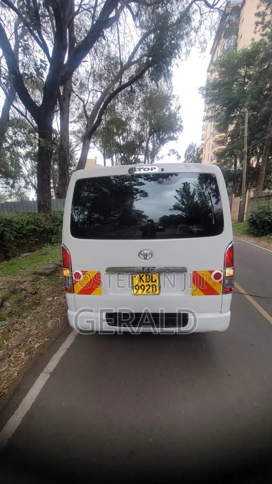 Toyota HiAce 2014 White