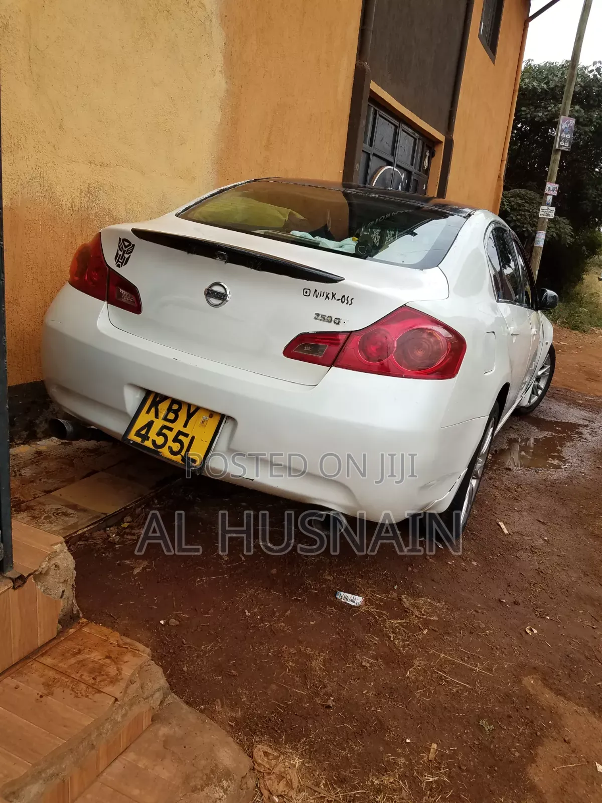 Nissan Skyline 2007 White