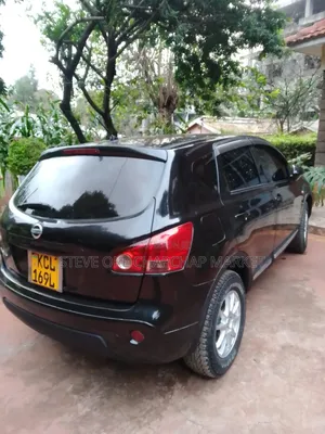 Nissan Dualis 2011 Black