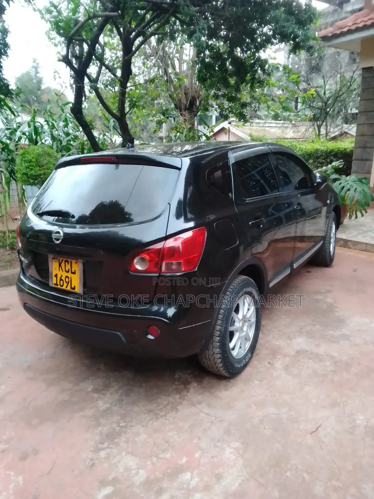 Nissan Dualis 2011 Black