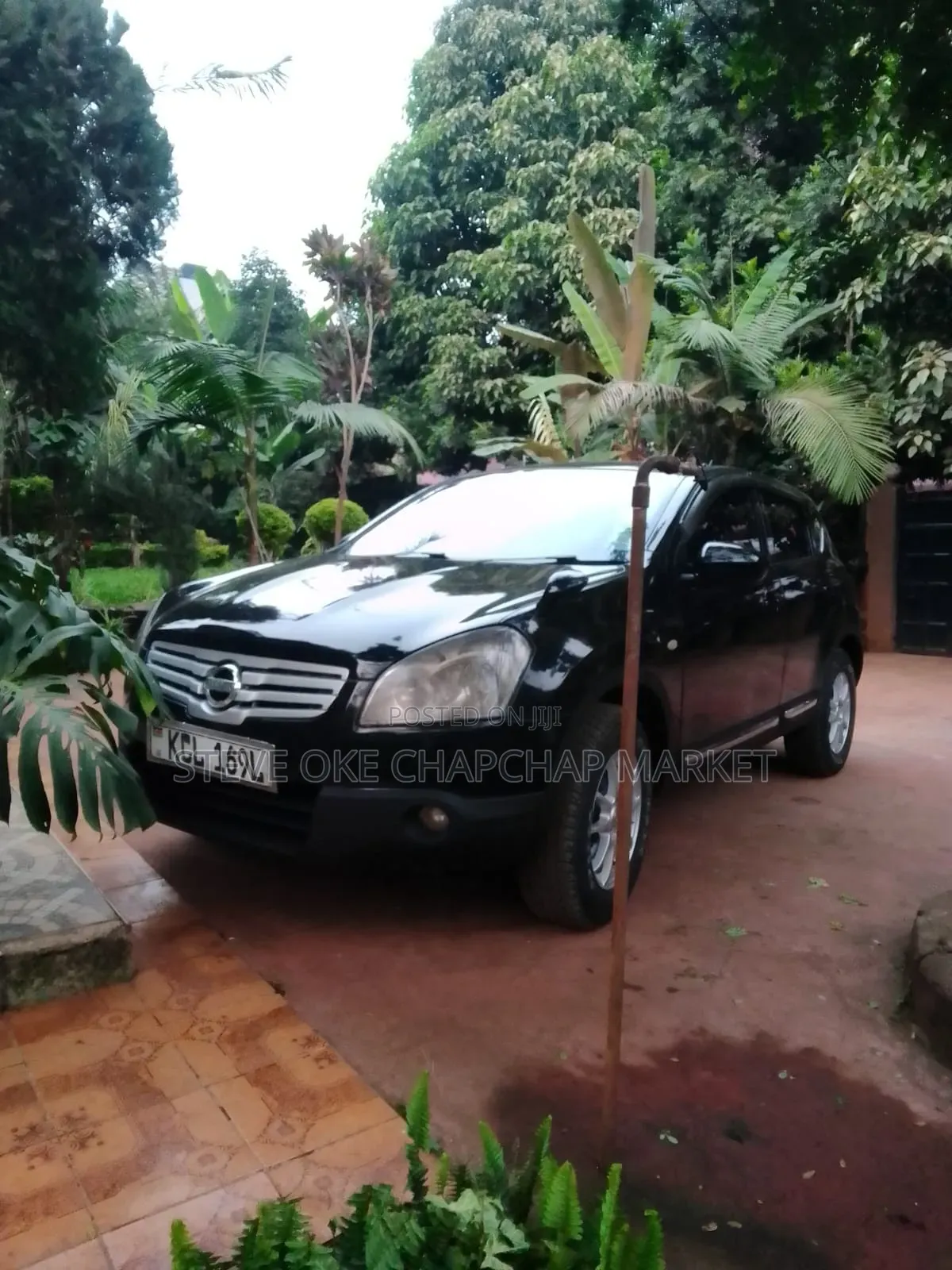 Nissan Dualis 2011 Black