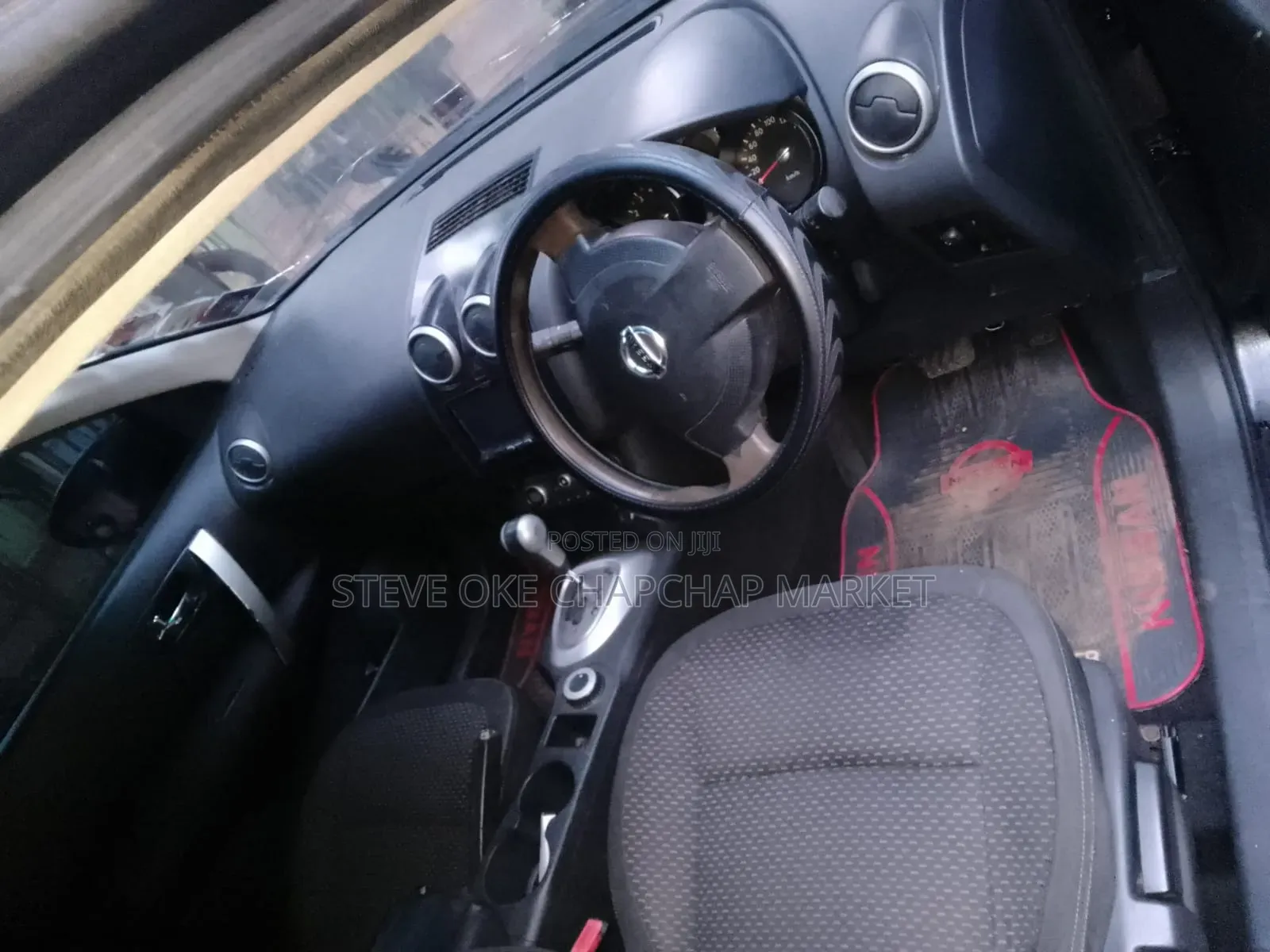 Nissan Dualis 2011 Black