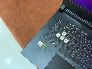 Laptop Asus ROG Strix G15 G512 16GB Intel Core i7 SSD 512GB